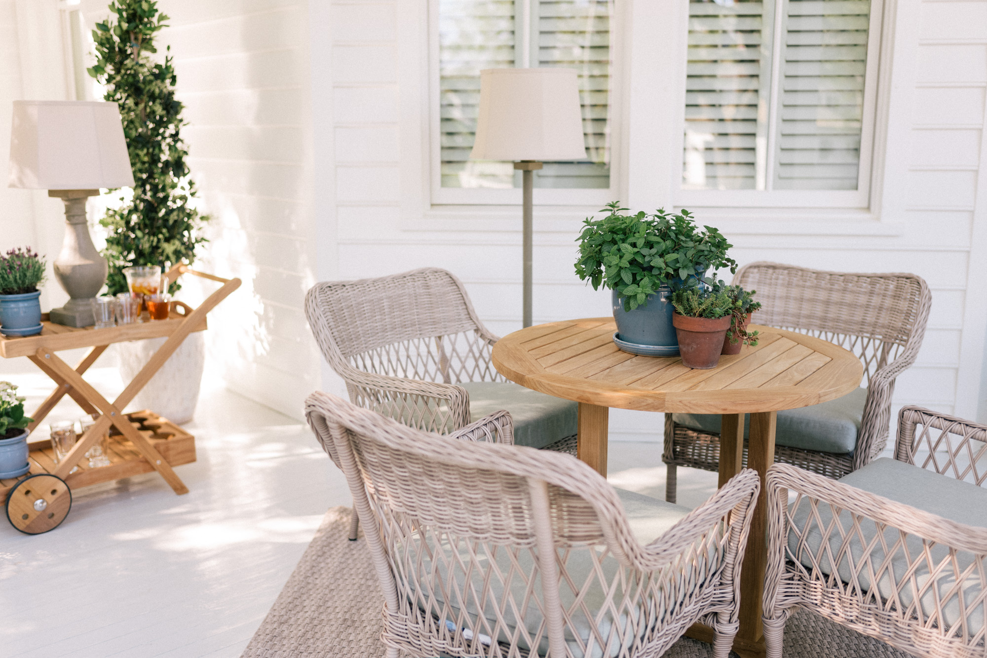 Our Front Porch Makeover Gal Meets Glam